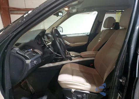 2012 BMW X5 xDrive35I z USA, uszkodzony, nr VIN 5UXZV4C59CL754877